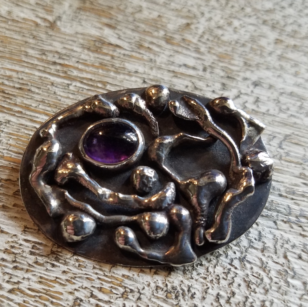 Amethyst sterling silver oval pin broach vintage handmade.